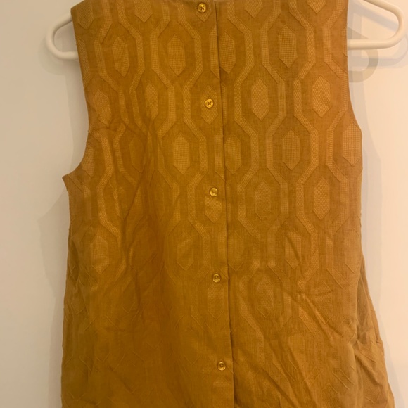 Banana republic top - Picture 2 of 2